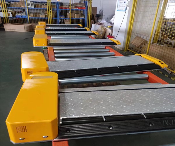 Parking flap lock with payment system Parking flap lock with payment system